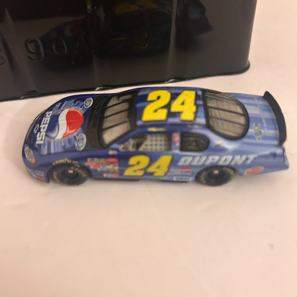 Pepsi Racing 2004 Jeff Gordon #24 Diecast Car Tin Case | NASCAR Limited Edition - Picture 15 of 16